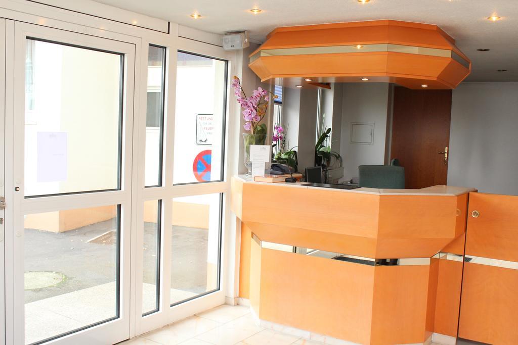 Hotel Sonne Лайнфельден-Эхтердинген Экстерьер фото